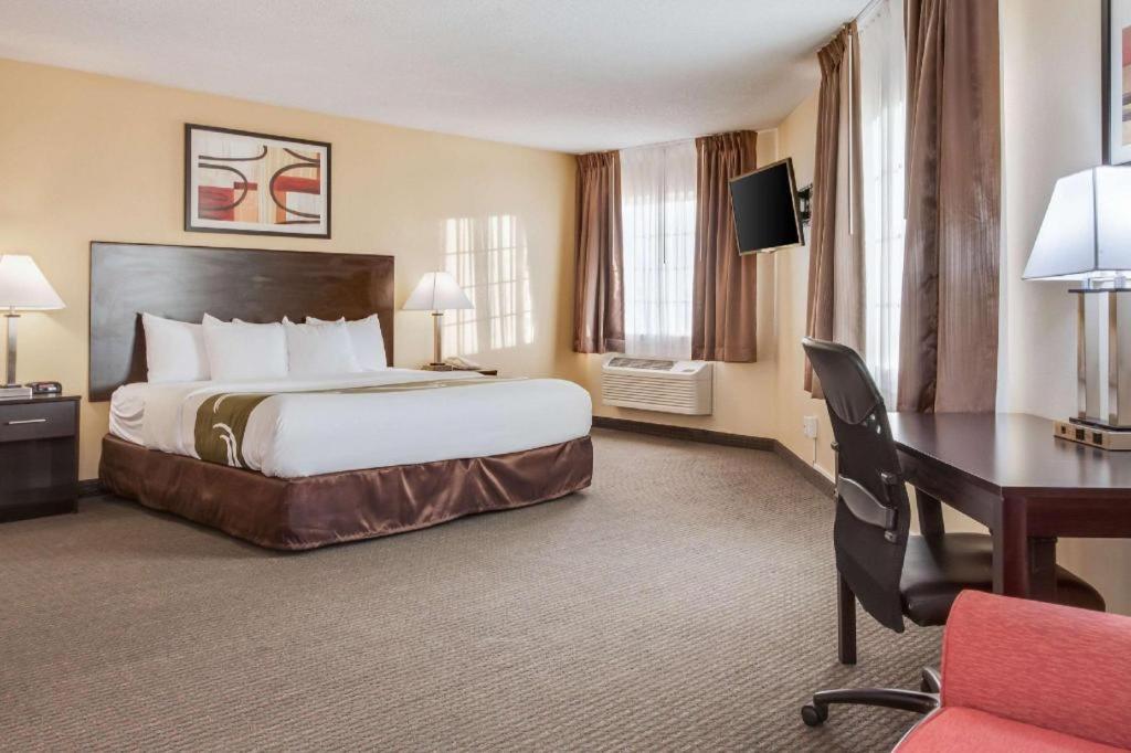 Quality Inn & Suites Arbor Dış mekan fotoğraf